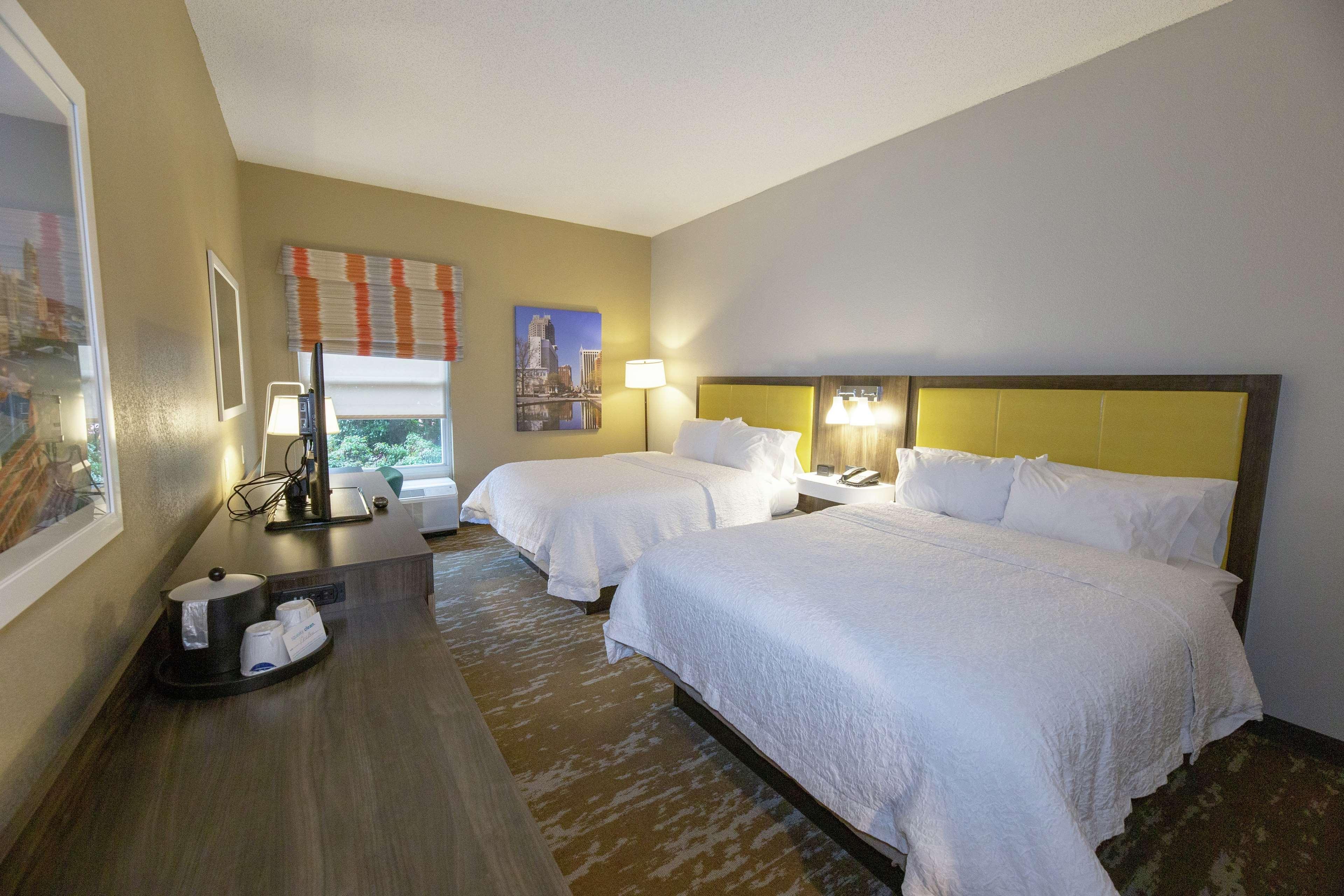 Hampton Inn & Suites Raleigh Cary Lenovo Center Ngoại thất bức ảnh