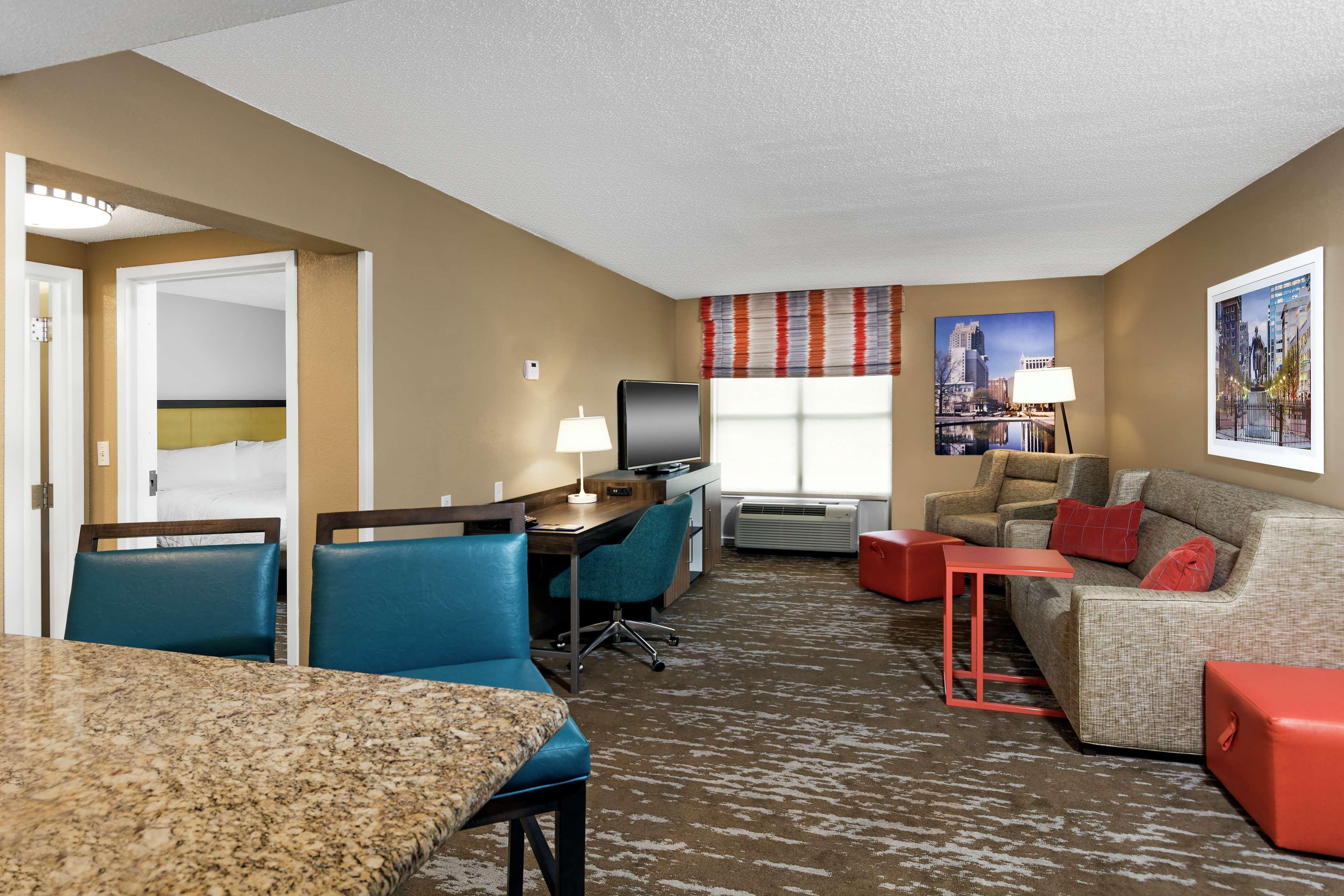 Hampton Inn & Suites Raleigh Cary Lenovo Center Ngoại thất bức ảnh