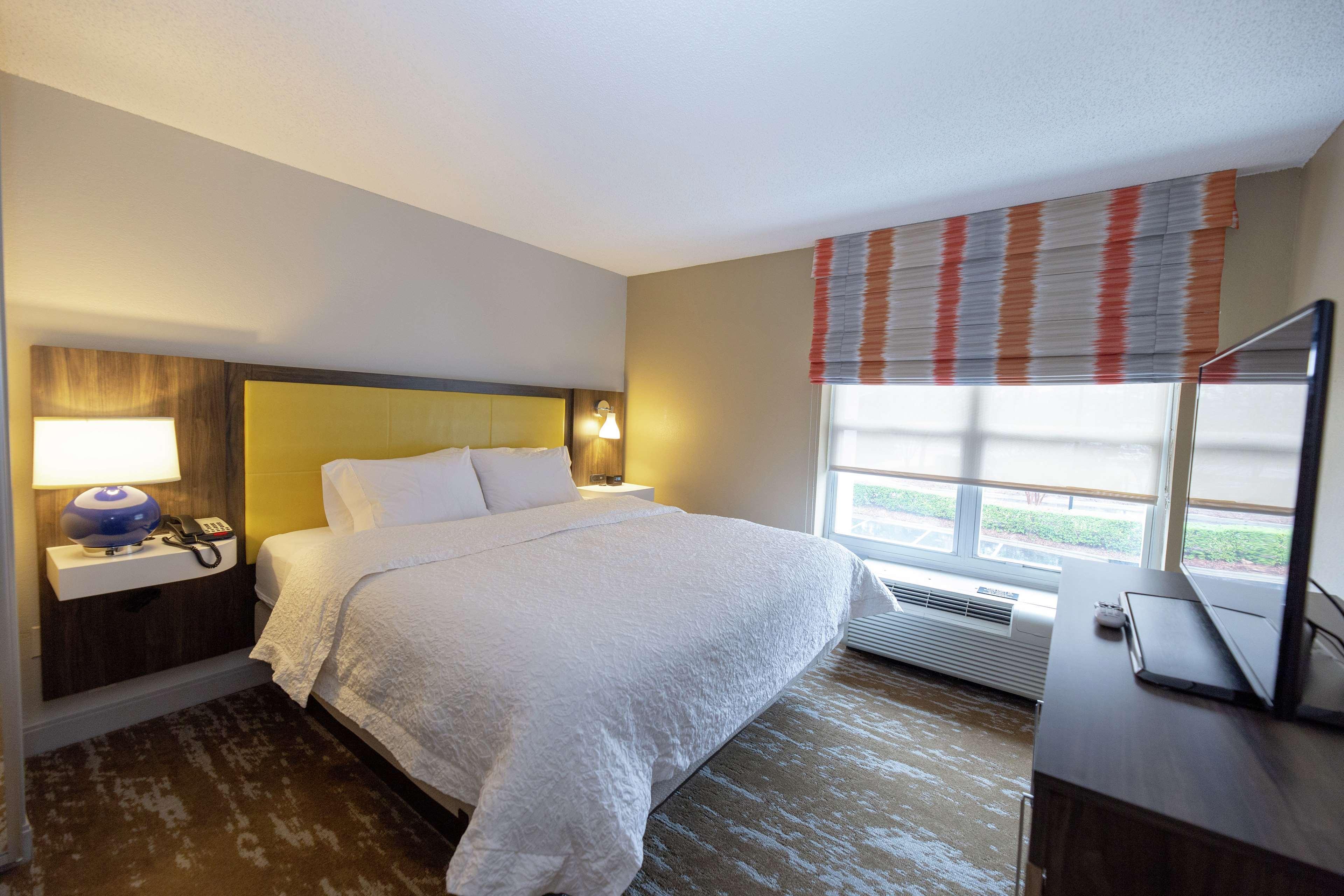 Hampton Inn & Suites Raleigh Cary Lenovo Center Ngoại thất bức ảnh