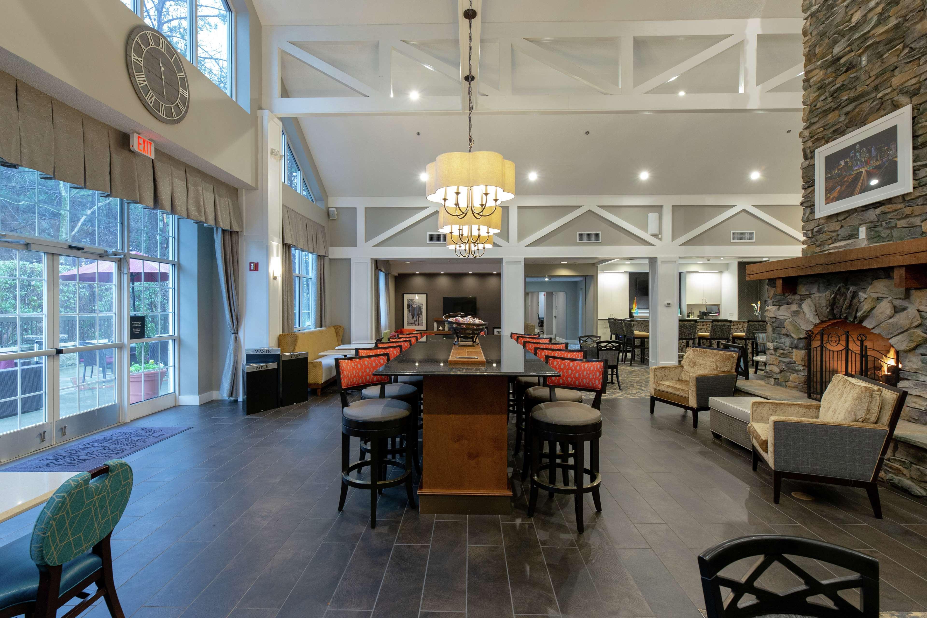 Hampton Inn & Suites Raleigh Cary Lenovo Center Ngoại thất bức ảnh