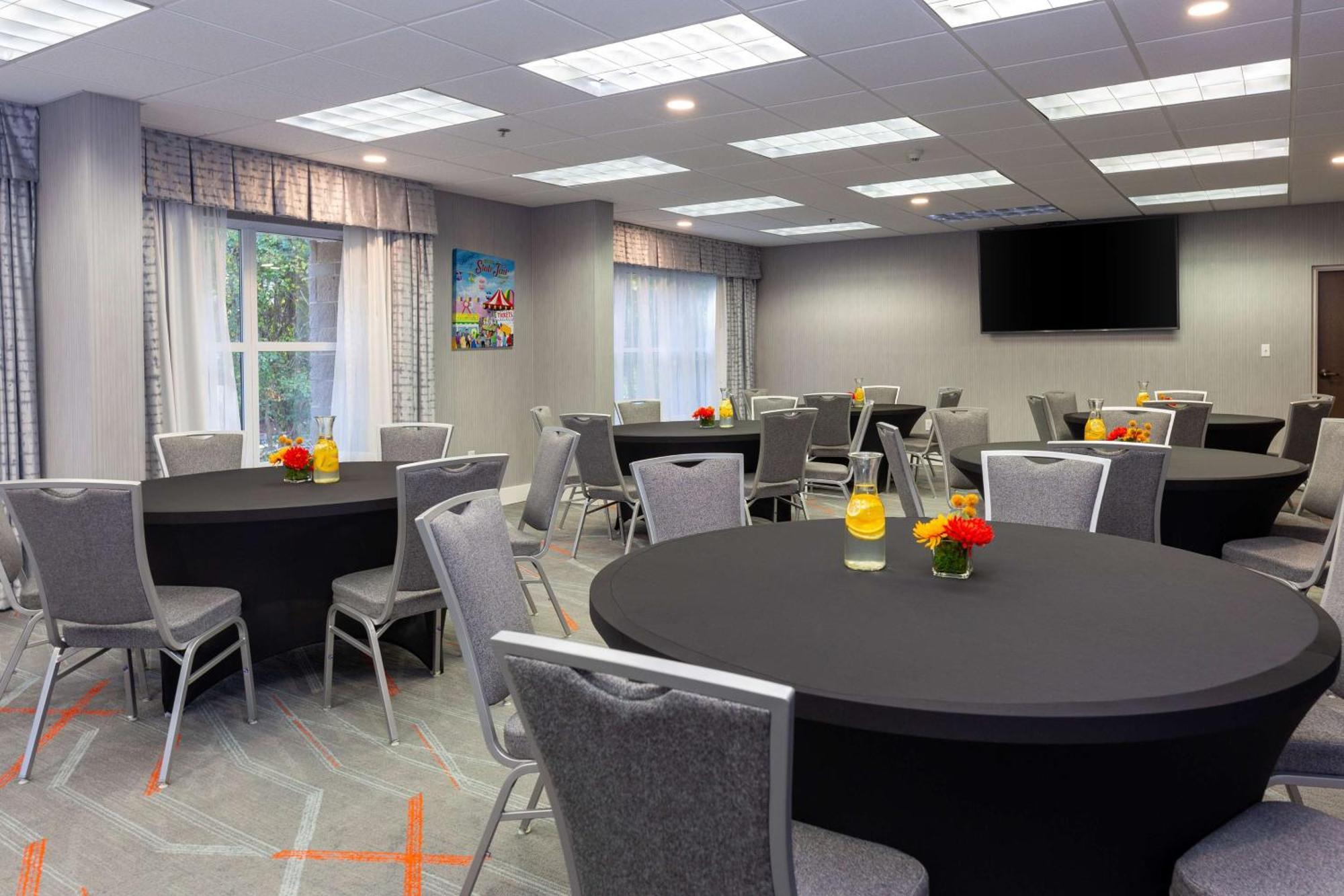 Hampton Inn & Suites Raleigh Cary Lenovo Center Ngoại thất bức ảnh