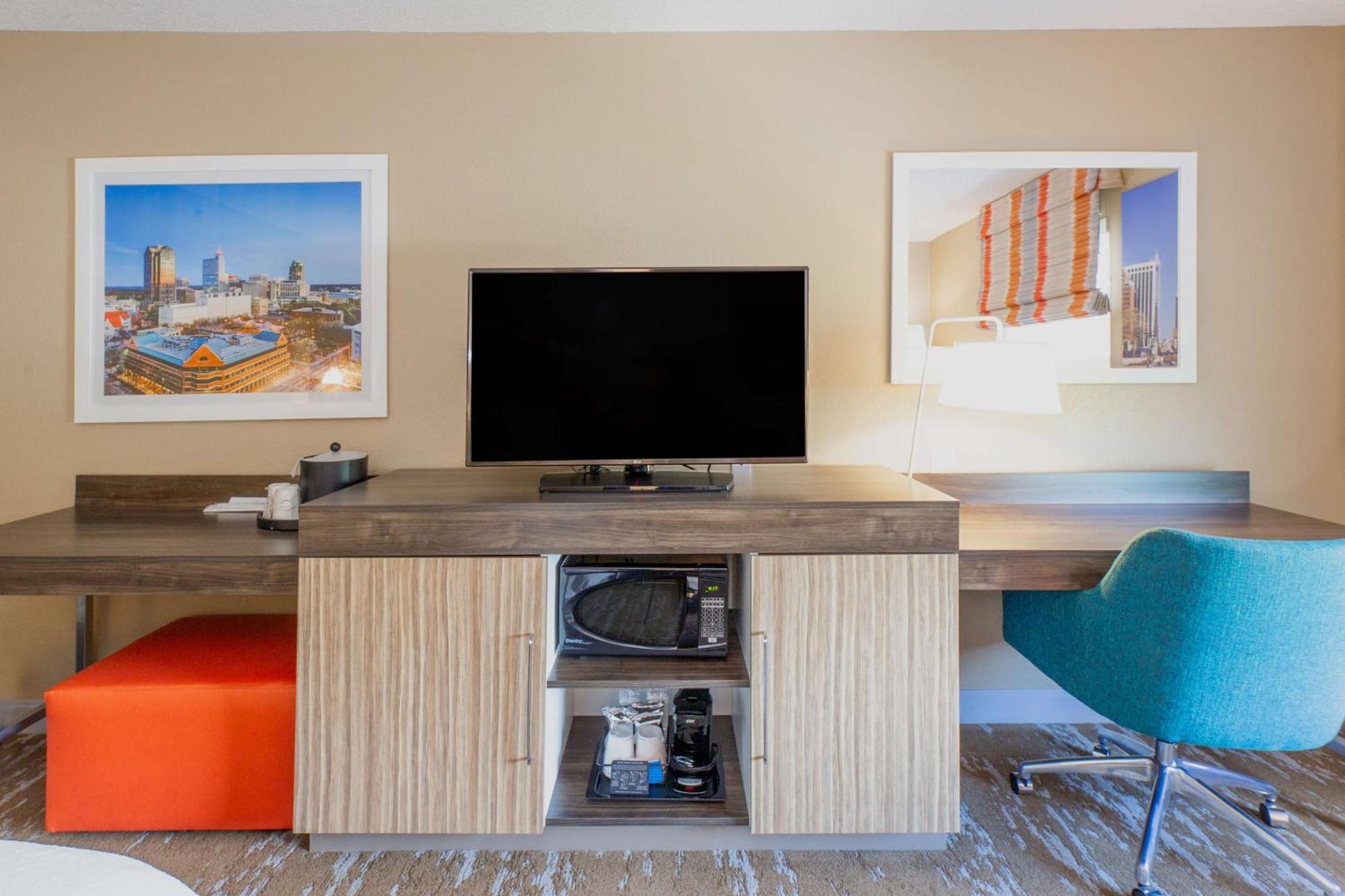Hampton Inn & Suites Raleigh Cary Lenovo Center Ngoại thất bức ảnh
